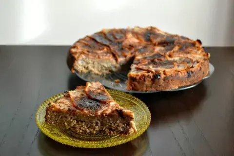 Budín húmedo de pera, avena y nuez. Foto: Jésica Estrada.