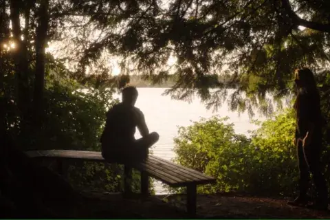 Escena de la primera temporada de Legion Escena de la primera temporada de Legion