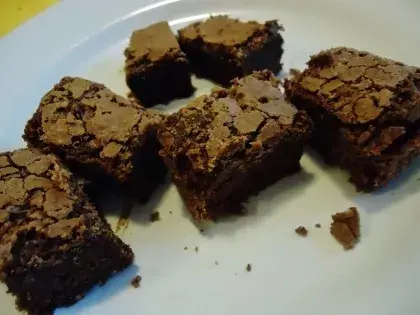 Compartiendo brownies Compartiendo brownies