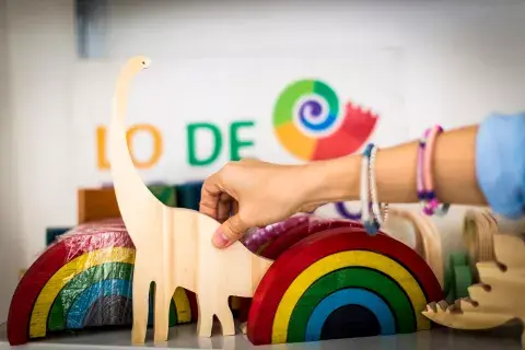 Lo de Rodolfo selecciona cuidadosamente sus juguetes inspirandose en la Pedagogía Waldorf Lo de Rodolfo selecciona cuidadosamente sus juguetes inspirandose en la Pedagogía Waldorf