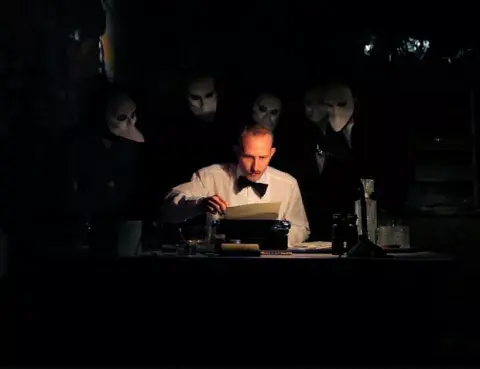 Gentileza ´Sleep no more´, PH: Yaniv Schulman Gentileza ´Sleep no more´, PH: Yaniv Schulman