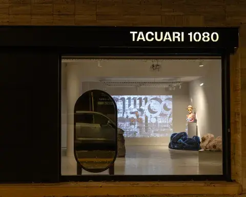T1080-19.jpg