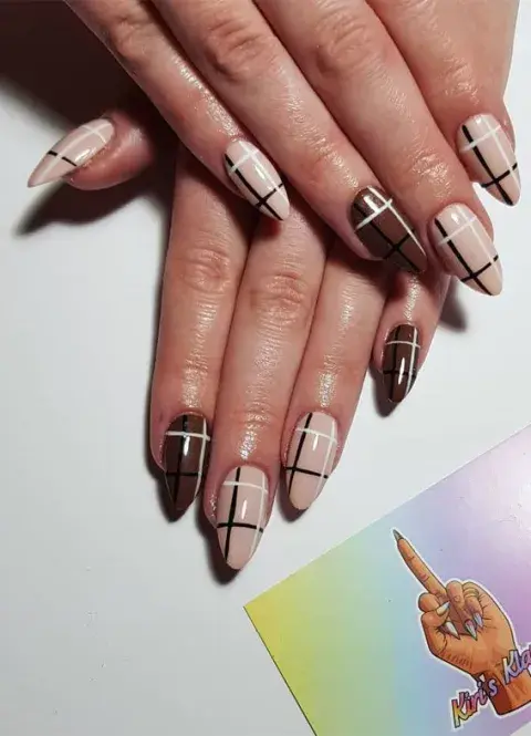 Las check nails son tendencia.jpg Las check nails son tendencia.jpg