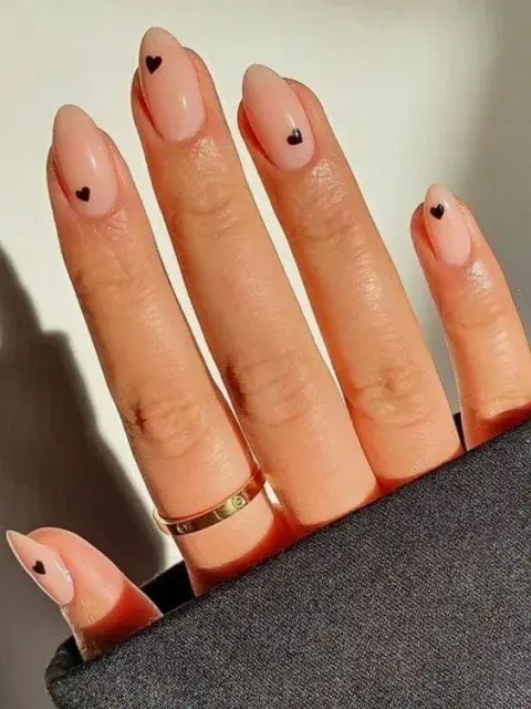 uñas simples.jpg uñas simples.jpg
