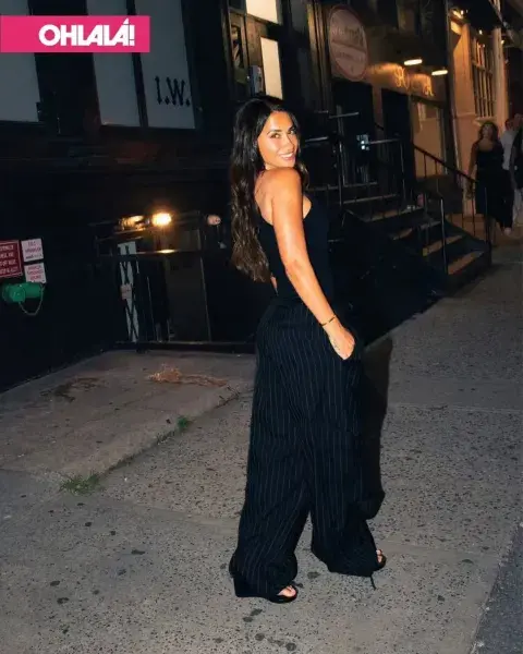 Anto look negro.png Anto look negro.png