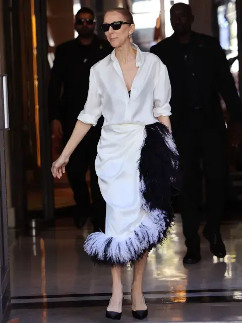 Celine-Dion-con-camisa-blanca.jpg