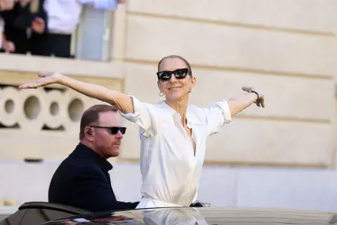 Celine-Dion-sonriendo.jpg