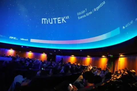 Planetario-MUTEK2025 02 - foto de Mateo Cianfoni.jpg Planetario-MUTEK2025 02 - foto de Mateo Cianfoni.jpg