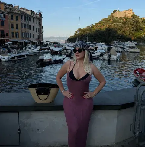 Wanda nara.png Wanda nara.png