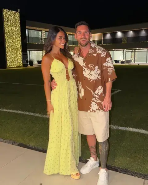 anto y Messi en Funes.png