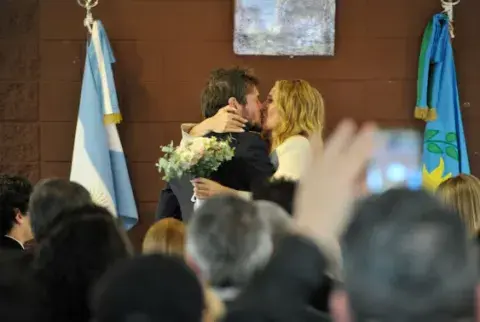jULIETA pRANDRI Y eMANUEL oRTEGA CASADOS.png jULIETA pRANDRI Y eMANUEL oRTEGA CASADOS.png