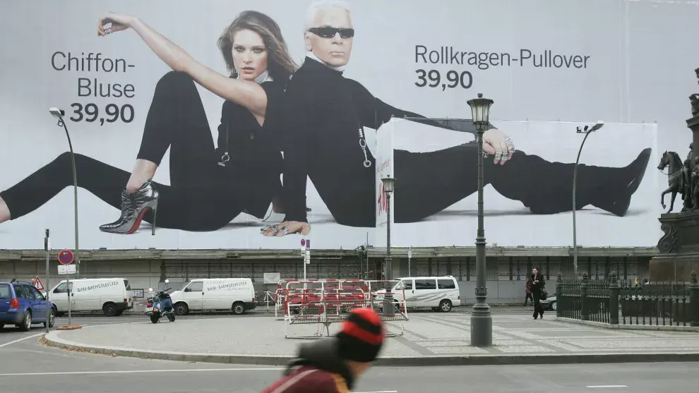 Karl Lagerfeld + HM , 2004