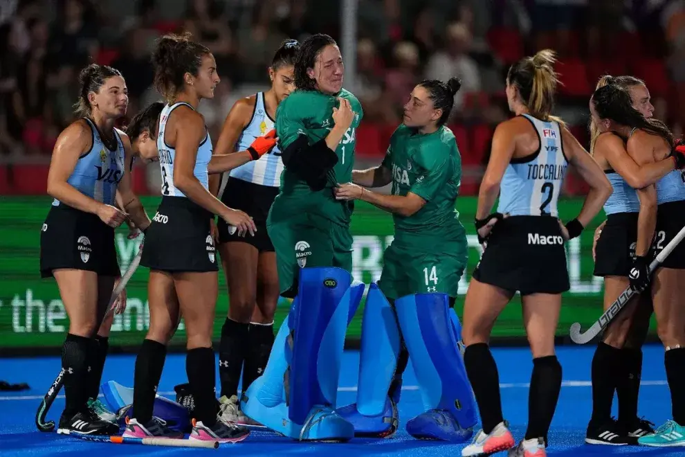 Las Leonas perdieron la final y se vivieron momentos de tristeza