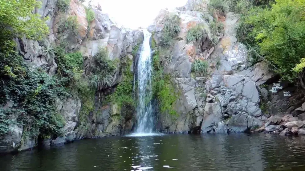 Salto La Estancita, en Salsipuedes, Córdoba