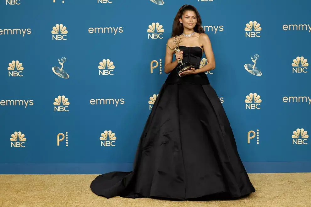 Zendaya después de recibir su Emmy.