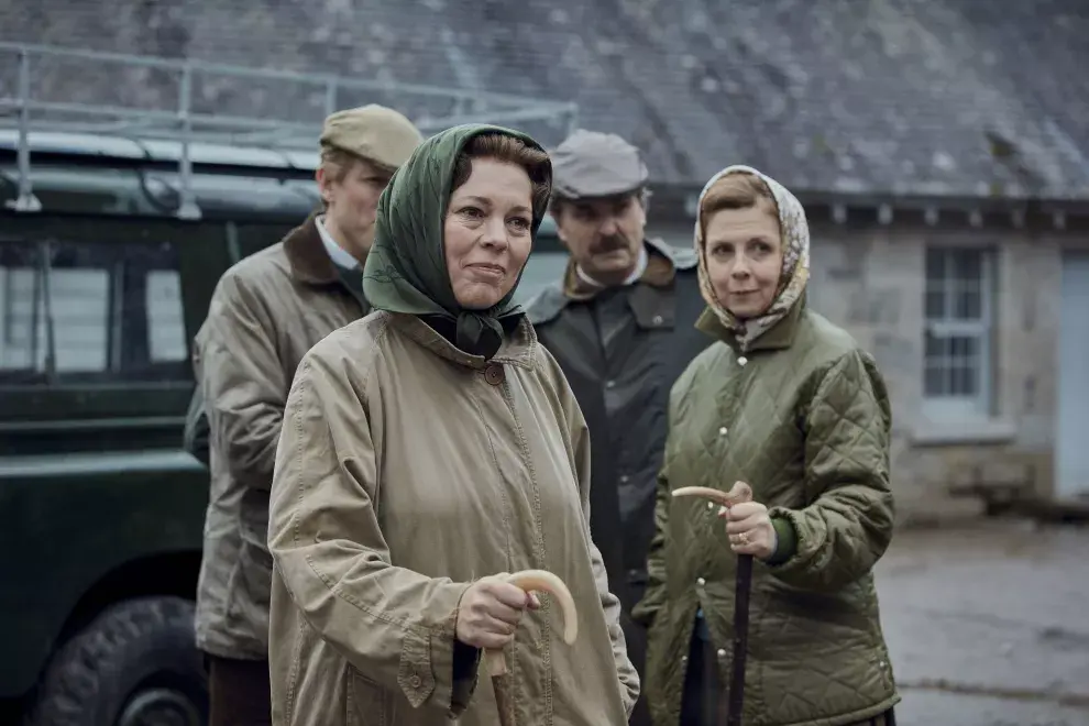 Olivia Colman como la Reina Elizabeth II en The Crown.