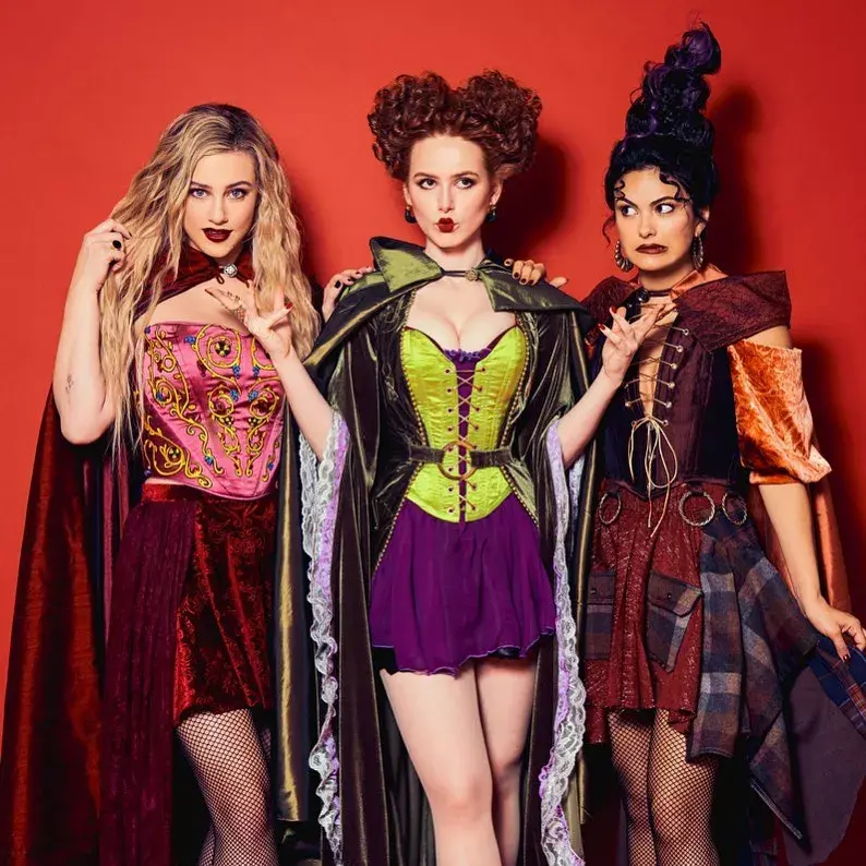 Las actrices de Riverdale se inspiraron en las brujas de Hocus Pocus.