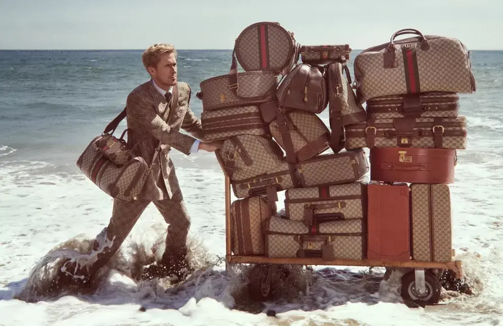 Ryan Gosling protagoniza la campaña de Gucci Savoy.
