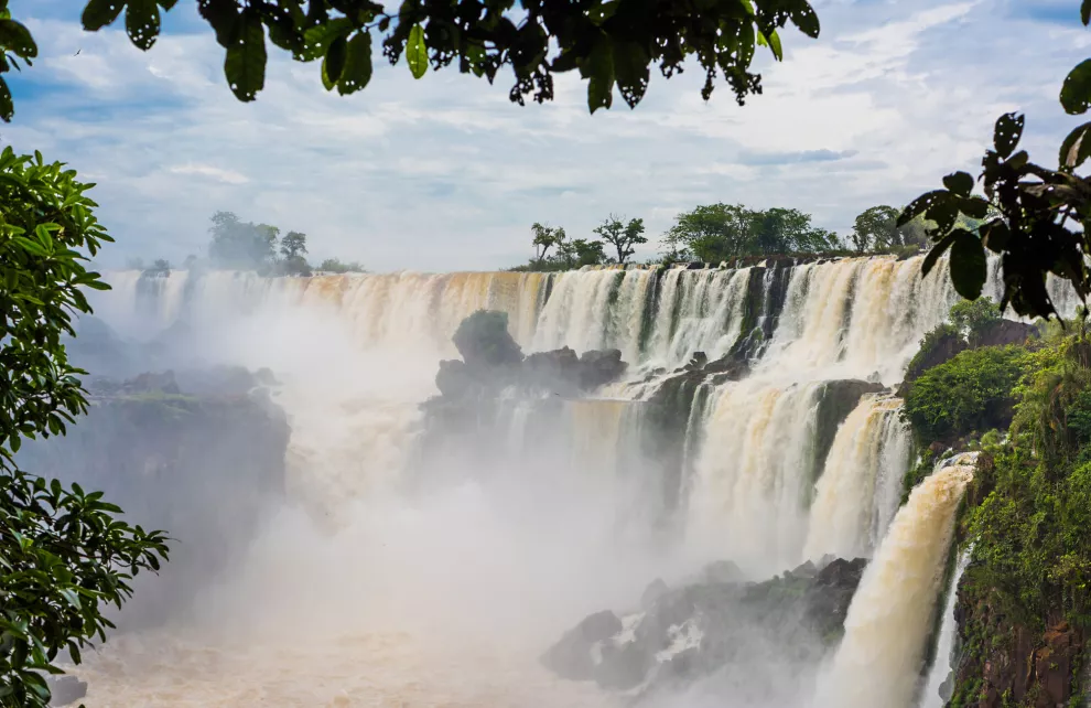 Las Cataratas del Iguazú, un buen destino para ir con infancias.