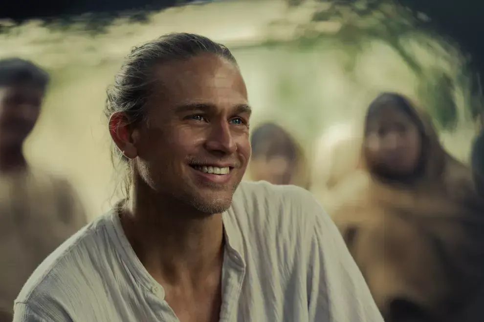 Charlie Hunnam en Shantaram.