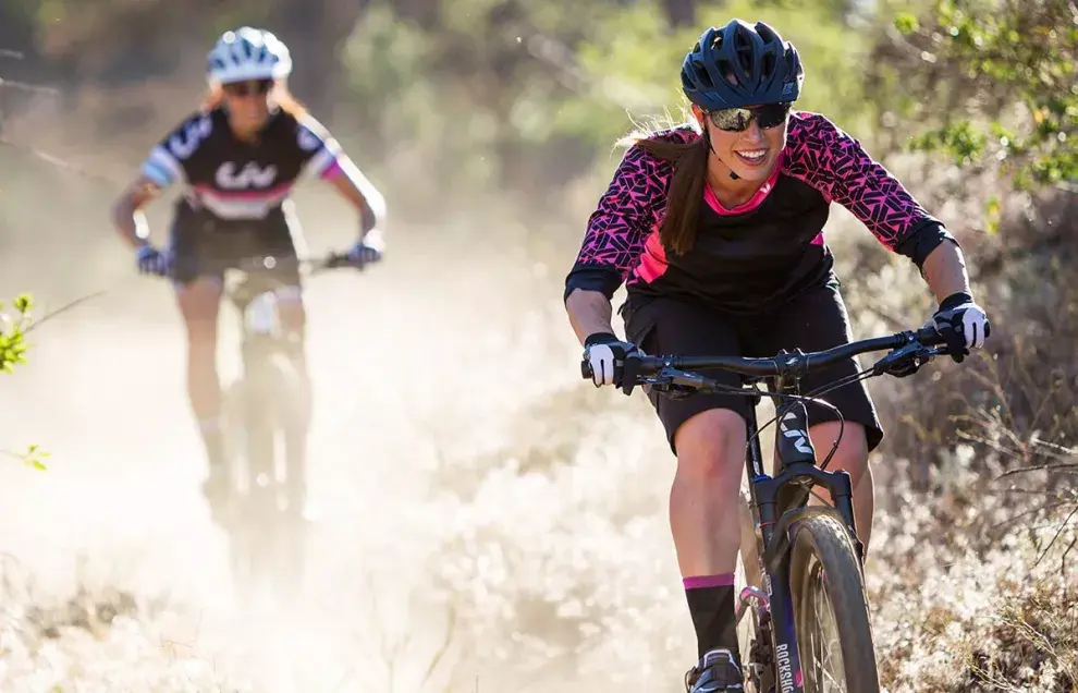 El ciclismo si bien expone al Sol, genera su propia ventilación