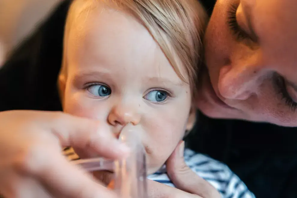 Se debe usar el aspirador nasal para bebés?, MUJER