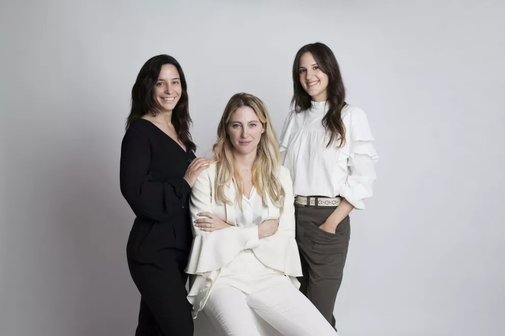 Valentina Sielecki, María Mingo y Candelaria Nottebohm, el team a cargo de esta empresa de cosmética natural.