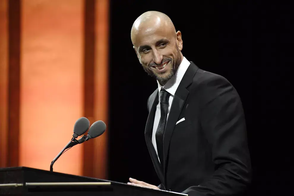 Manu Ginóbili entró al Salón de la Fama del básquet.