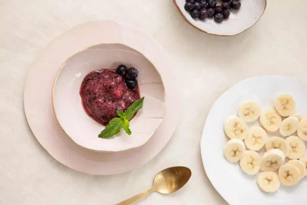 Receta de helado de arándano y banana.