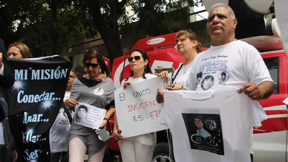 El apoyo de la gente a los padres de Fernando Báez Sosa.