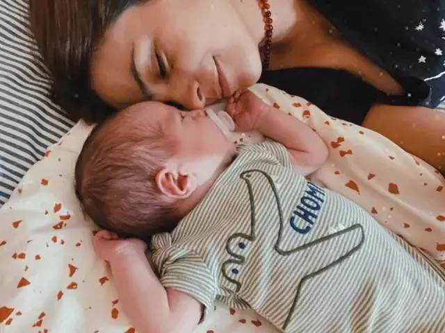 La tierna foto de Agus Cherri con Bono.