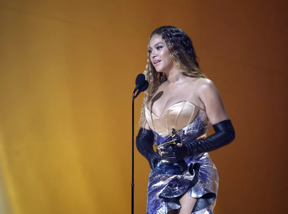 Beyoncé durante su discurso en los Premios Grammy 2023.