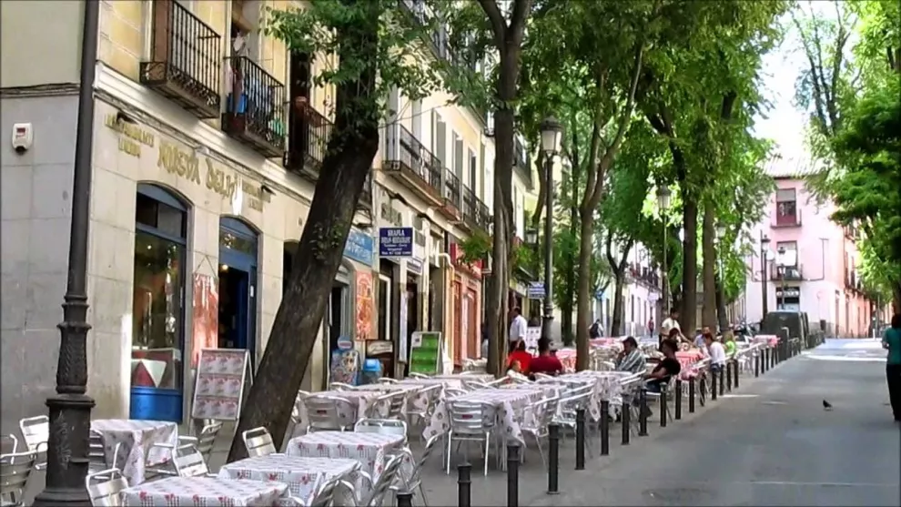 El bohemio barrio de Lavapiés donde vivimos el primer mes en Madrid.
