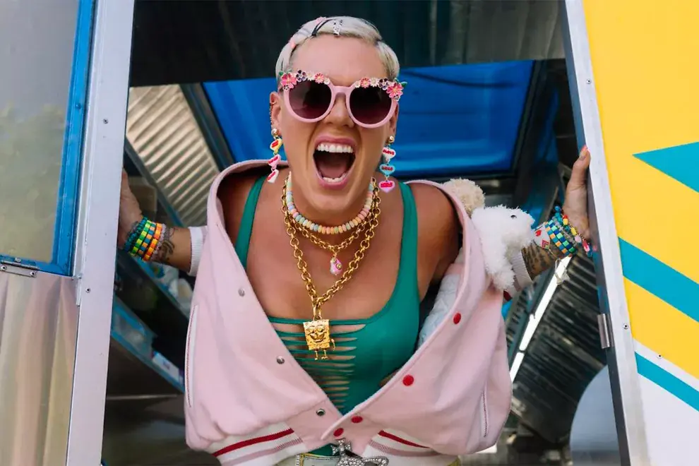 Get the Party Started, de P!nk, es una de las canciones más alegres.