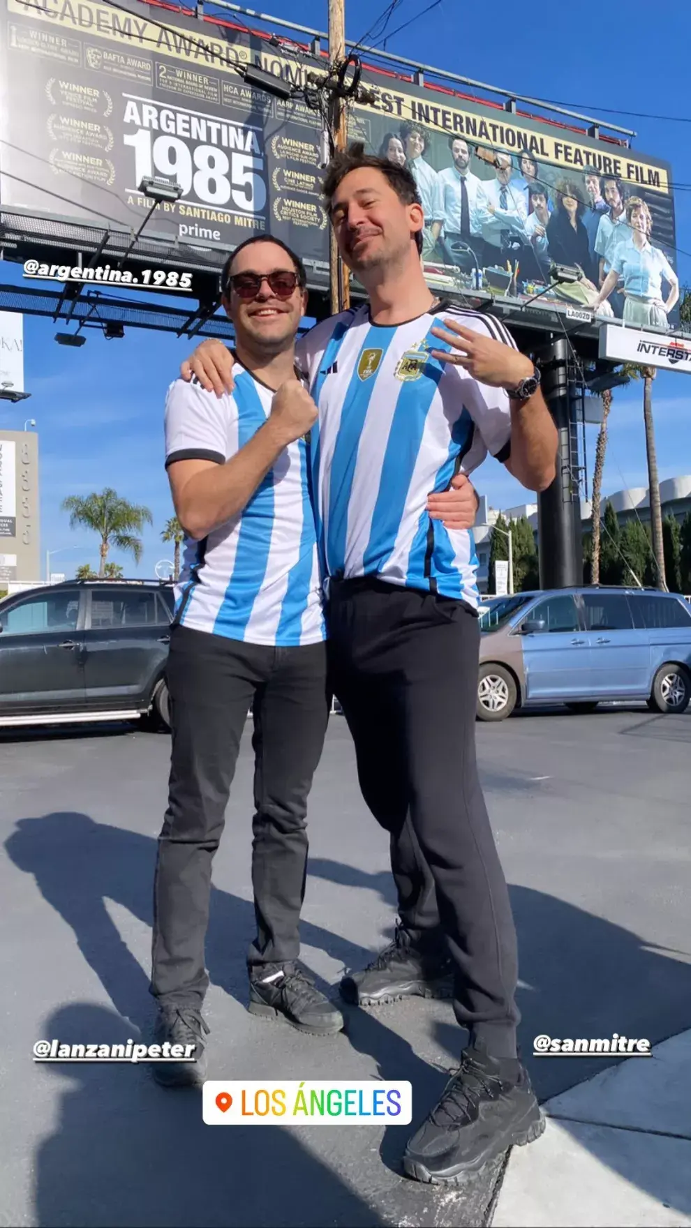 Peter Lanzani y Santiago Mitre desde Los Ángeles, la ciudad donde se celebran los Oscar.