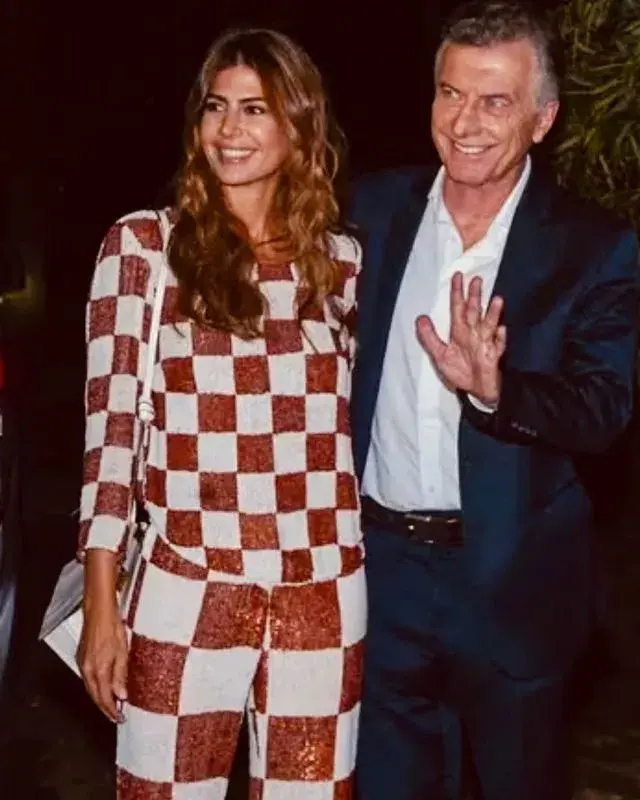 Juliana Awada y Mauricio Macri en el casamiento de María Eugenia Vidal y Enrique Sacco.