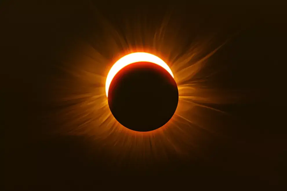 Eclipse solar híbrido de abril ¿qué es y por qué es el más raro de