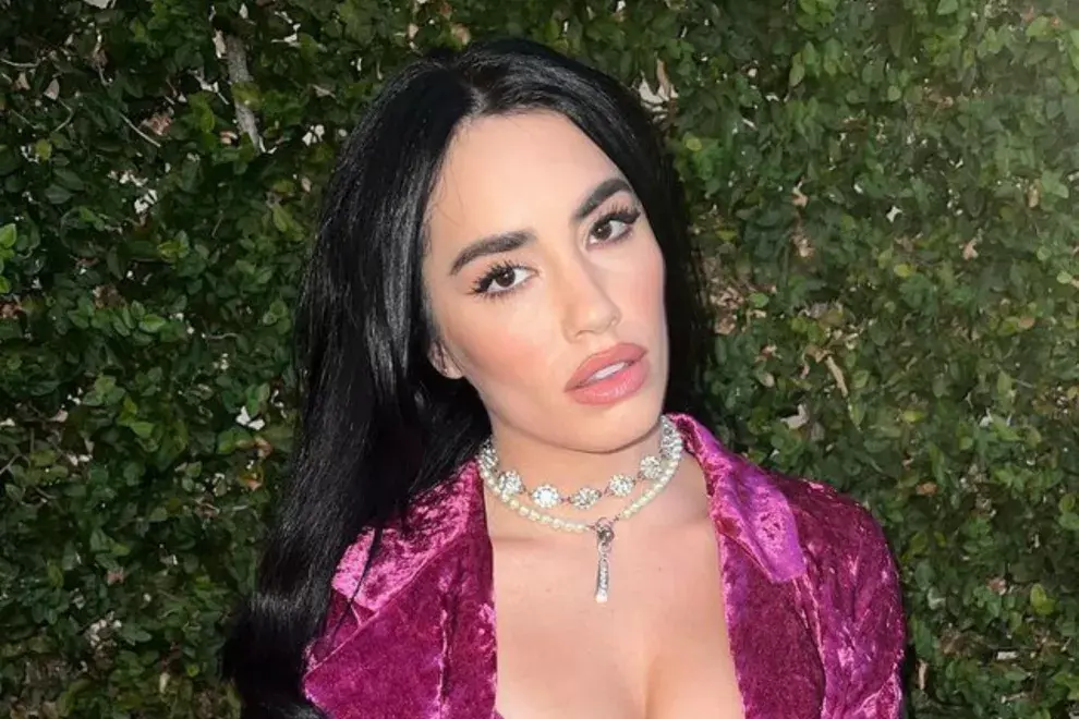 Lali confirmó que Flor Jazmín Peña y Agus Franzoni están en una relación.
