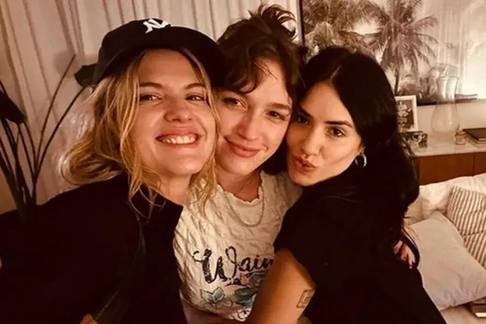 Lali, Cande Vetrano y Mery del Cerro en su noche de chicas.