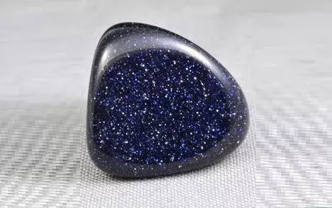 Aventurina azul.