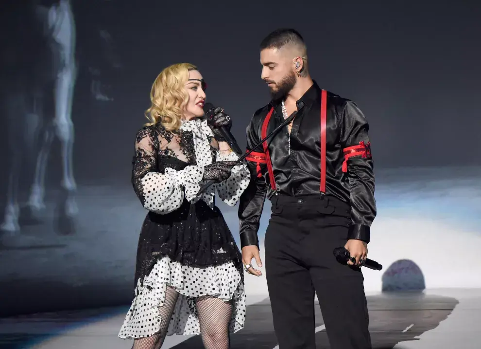 Las provocaticas fotos de Maluma y Madonna.