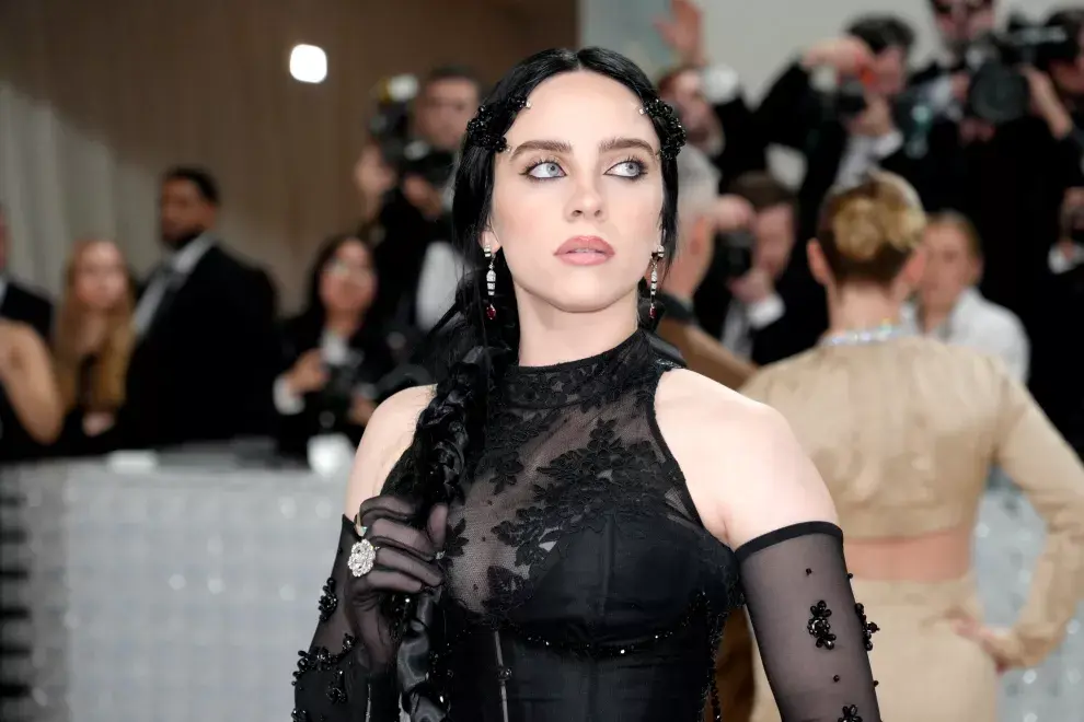 Billie Eilish durante la ceremonia del MET Gala.