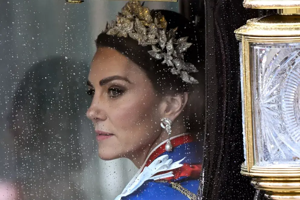 Kate Middleton en el carruaje en el que llegó a la coronación de Carlos III.