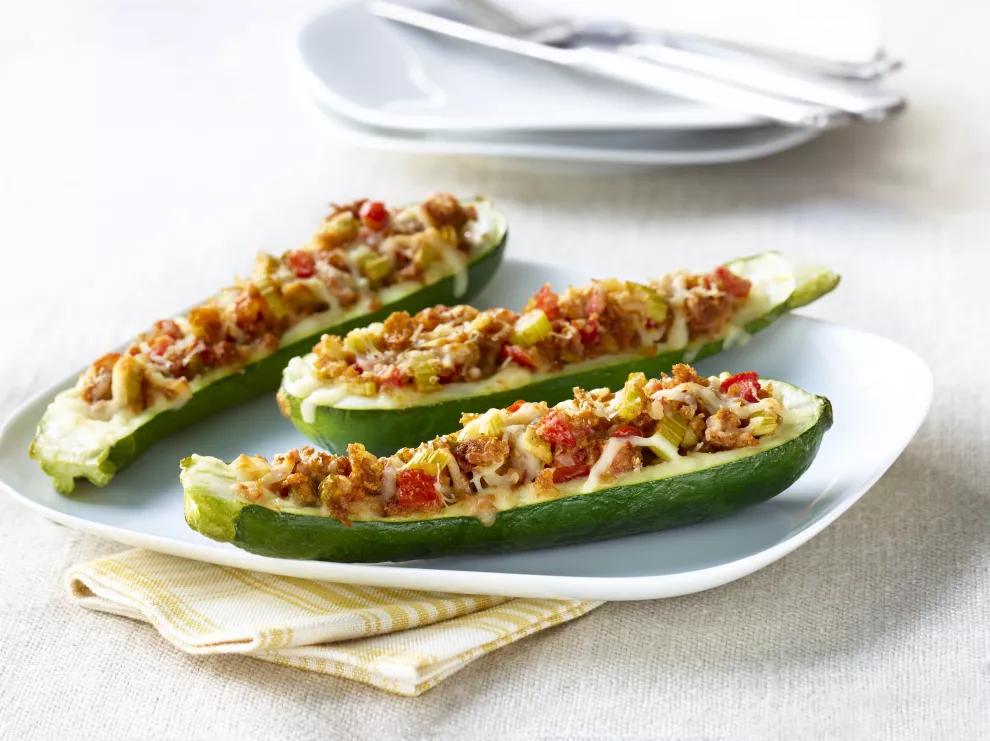 El zucchini es ideal para adelgazar, de forma saludable, y reducir el colesterol malo en el cuerpo. 