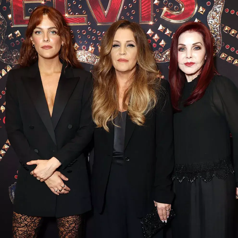 Riley Keough, Lisa Marie Presley y Priscilla Presley.