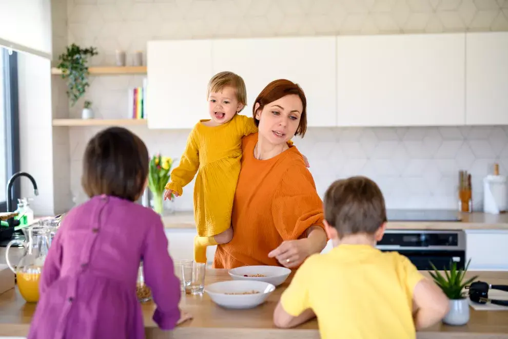 Mamá desbordada: 6 claves para regular la intensidad.