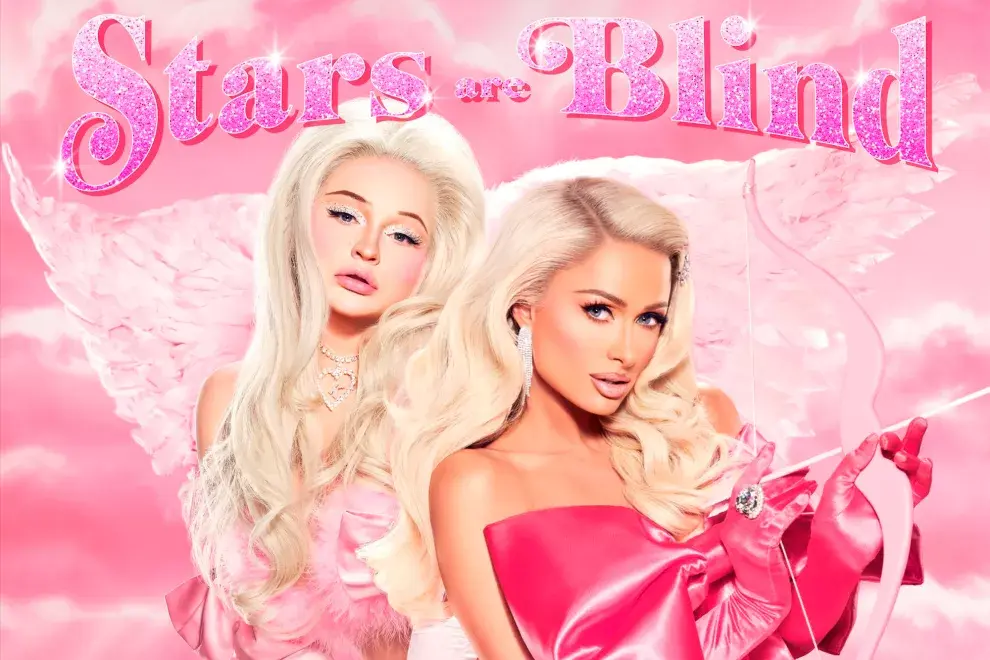 Paris Hilton se une a Kim Petras en la nueva versión de "Stars Are Blind".