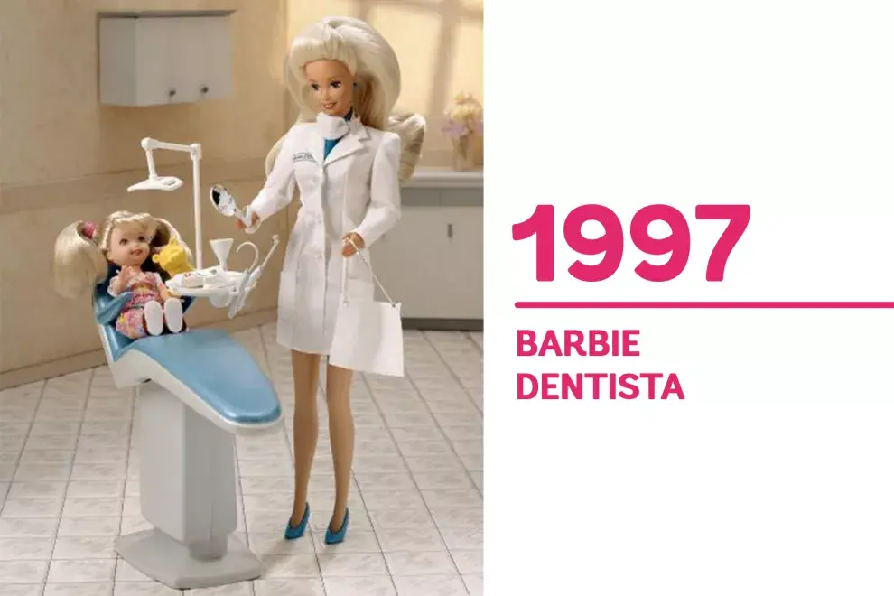 1997 El espíritu de la mujer profesional, trabajadora e independiente ha sido la fórmula del éxito de Barbie. En este año se presentó la "Barbie dentista".