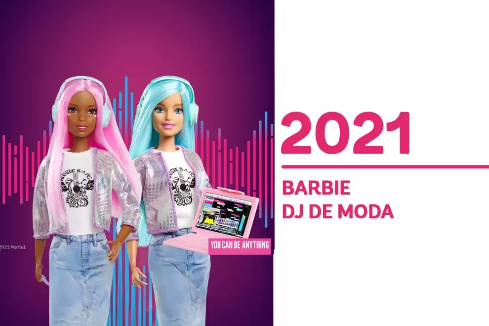 2021. Barbie es productora musical, DJ, y tiene el pelo de colores. Muy canchera.