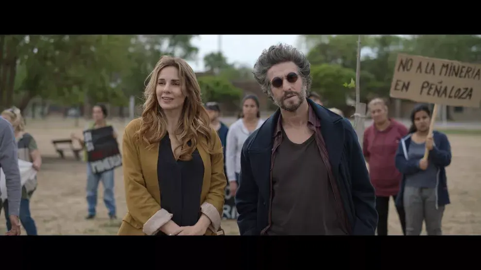 Camila y el Griego comparten un pasado.